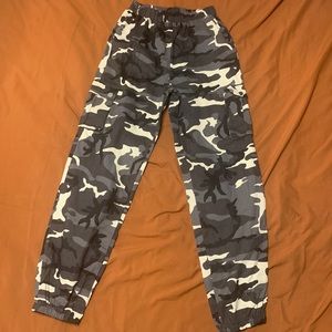 shein camo pants with elastic waist and ankles